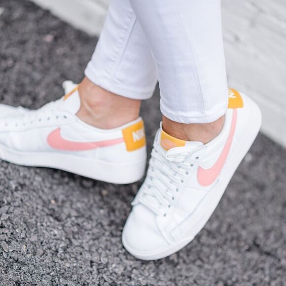 Nike Blazer Low “Pink Quartz” Sneakers - Picture 10 of 11